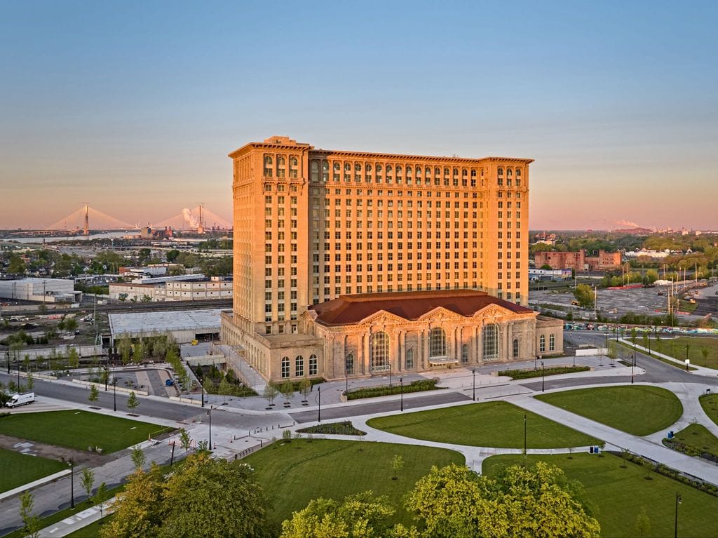 Michigan Central Station seen from Roosevelt Park, with the valet drop-off, the guest entrance and the valet car pickup marked 1, 2 and 3.